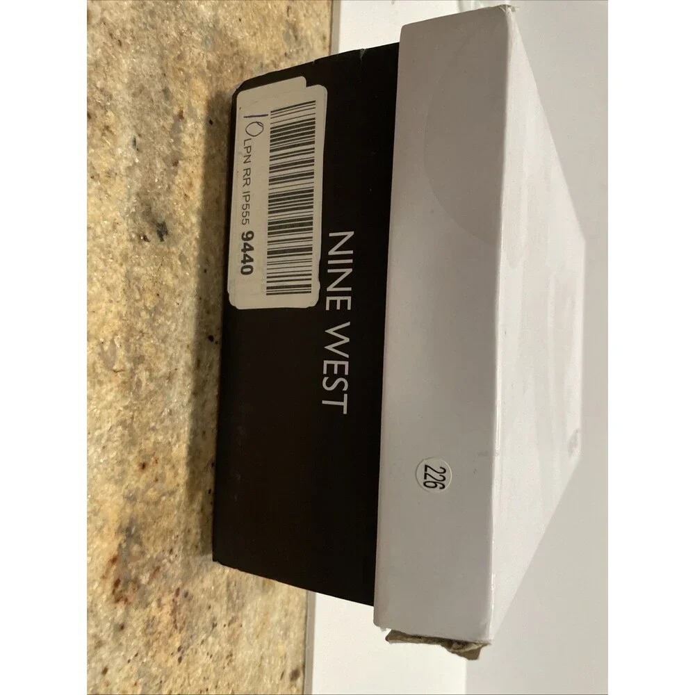Nine West Leather Ankle Strap Spruce Color Sandals Size 10M